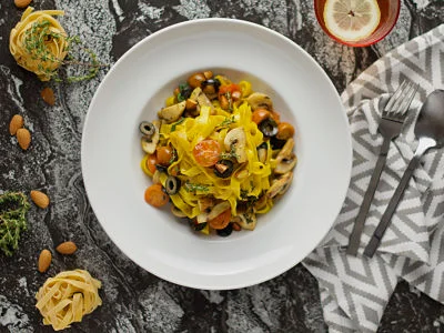 Recipe kit Mediterranean turmeric tagliatelle